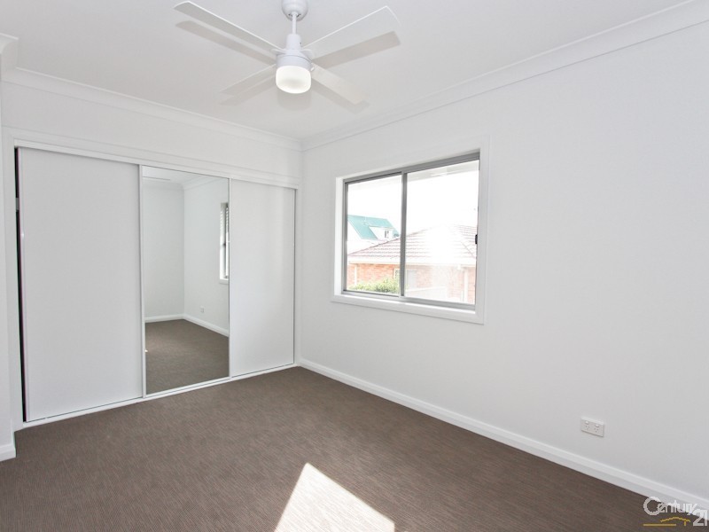 4/10 Steel Street, Jesmond NSW 2299