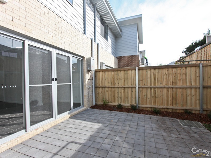 4/10 Steel Street, Jesmond NSW 2299