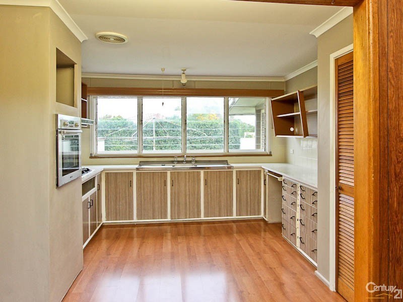 5 Jones Avenue, Warners Bay NSW 2282