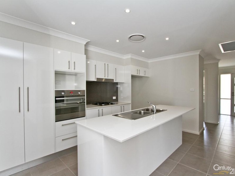 1/16 St Johns Drive, Croudace Bay NSW 2280