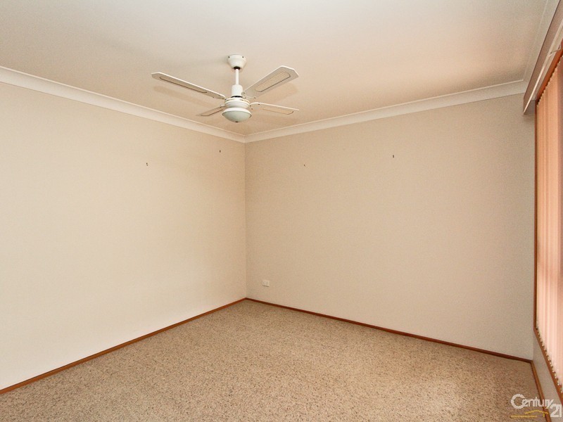 2/68  Queen Street, Warners Bay NSW 2282