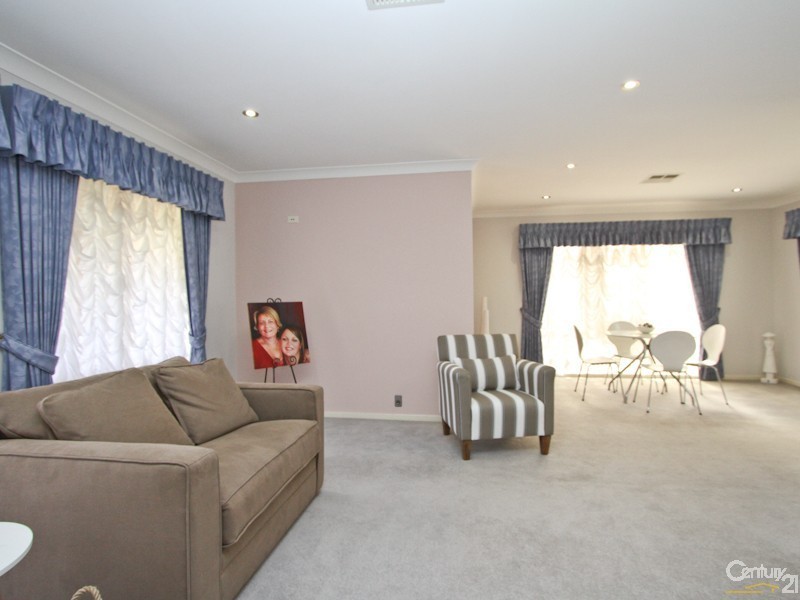 22 Gymea Drive, Garden Suburb NSW 2289