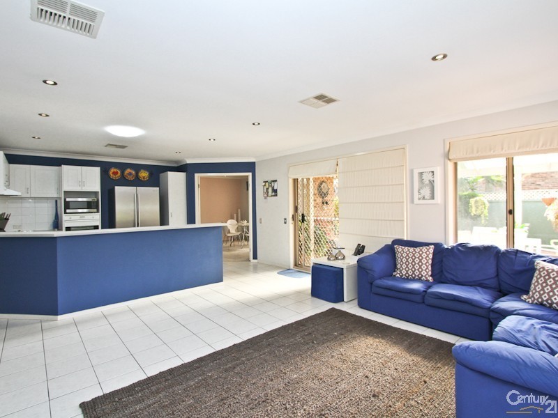 22 Gymea Drive, Garden Suburb NSW 2289