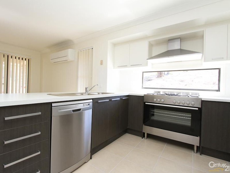 21 Nithsdle Street, Cameron Park NSW 2285