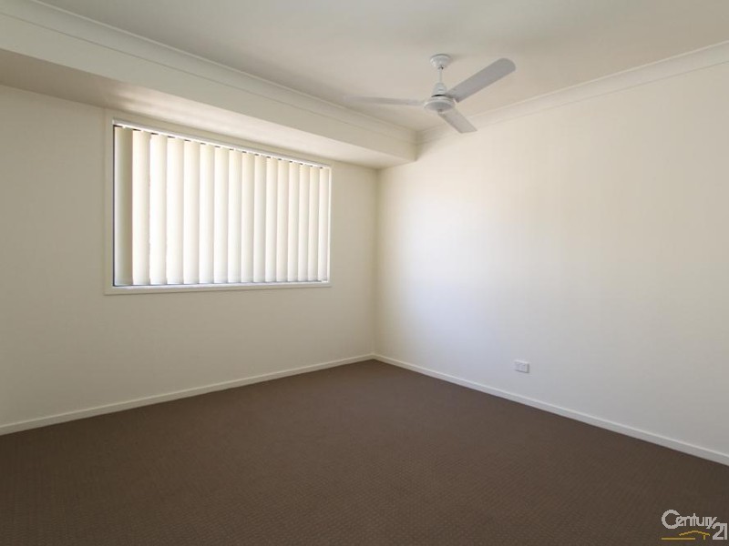 21 Nithsdle Street, Cameron Park NSW 2285