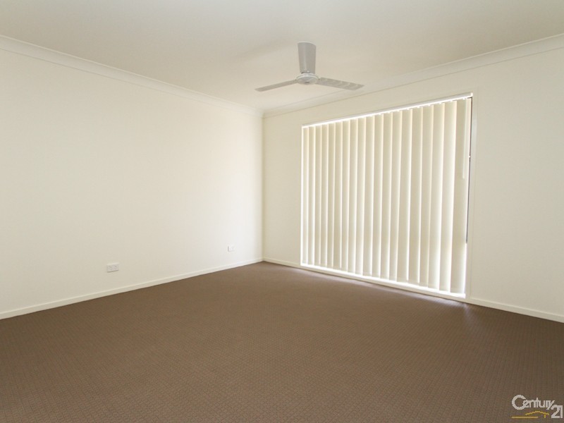 21 Nithsdle Street, Cameron Park NSW 2285