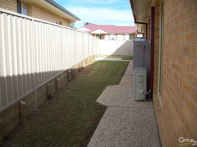 6 Jacana Way, Maryland NSW 2287