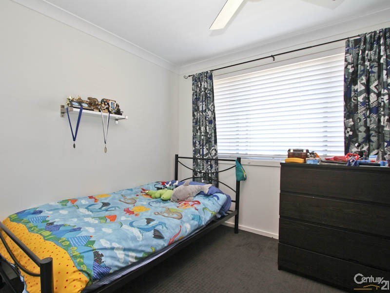 16 The Hill, Valentine NSW 2280
