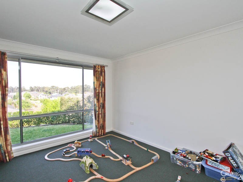 16 The Hill, Valentine NSW 2280