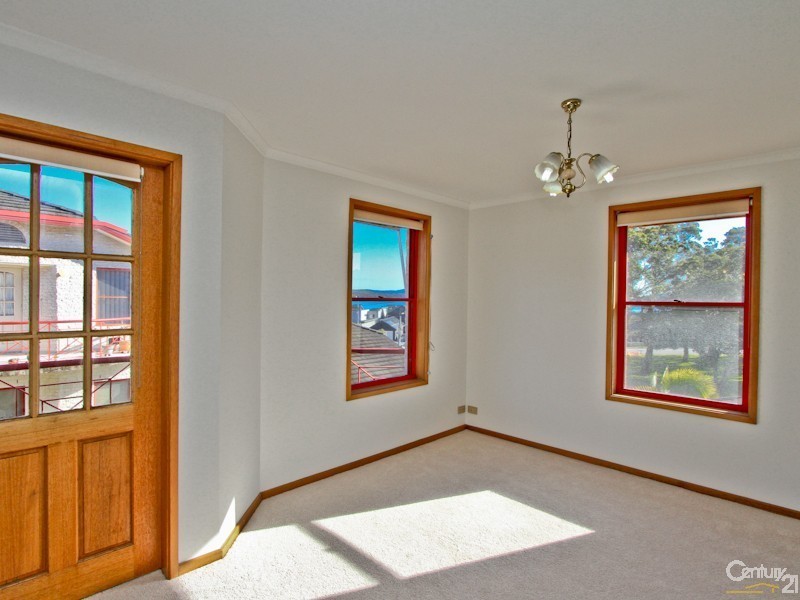 7/50 Allambee Place, Valentine NSW 2280