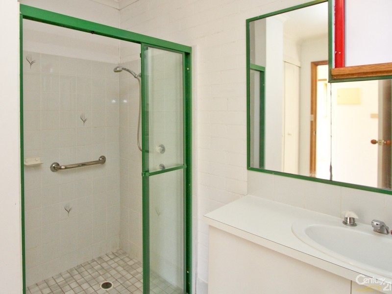 7/50 Allambee Place, Valentine NSW 2280