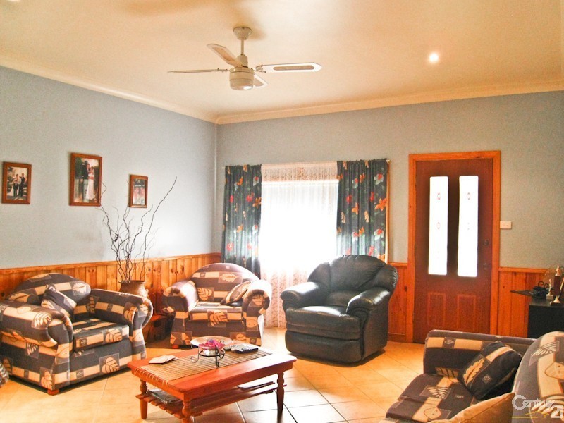 44 Albert Street, Belmont NSW 2280