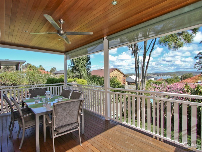 8 Speers Street, Speers Point NSW 2284