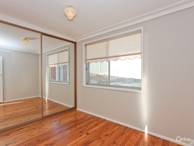 4 Albert Street, Valentine NSW 2280