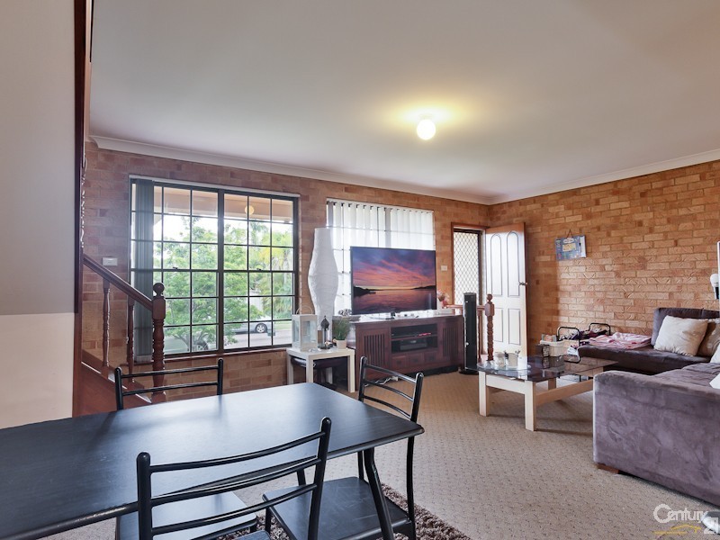 1/23 Ruston Avenue, Valentine NSW 2280