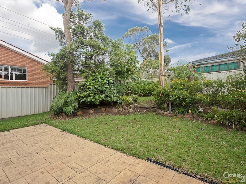 1/23 Ruston Avenue, Valentine NSW 2280