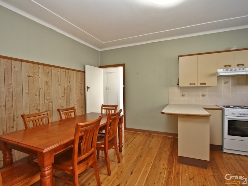 16 Cullen Street, Belmont North NSW 2280