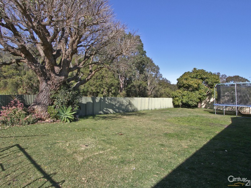 16 Cullen Street, Belmont North NSW 2280