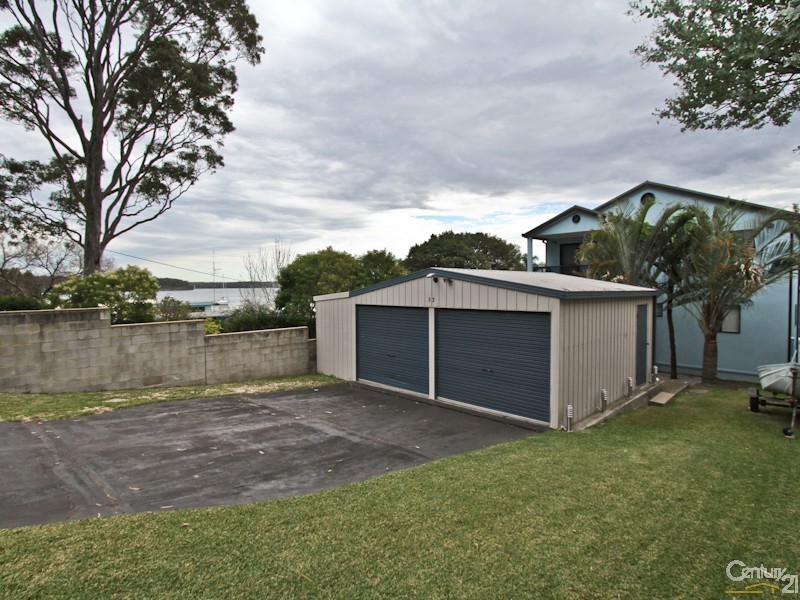 82 Marine Parade, Nords Wharf NSW 2281