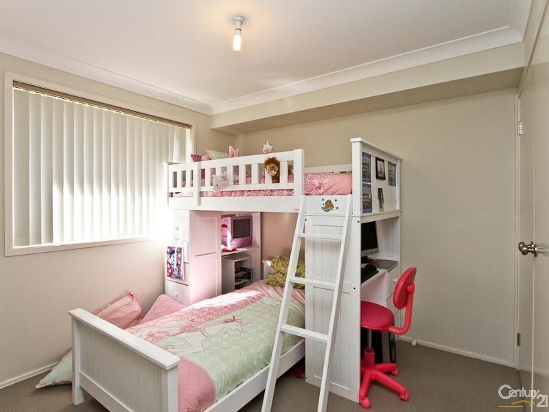 7 Harmony Crescent, Mount Hutton NSW 2290