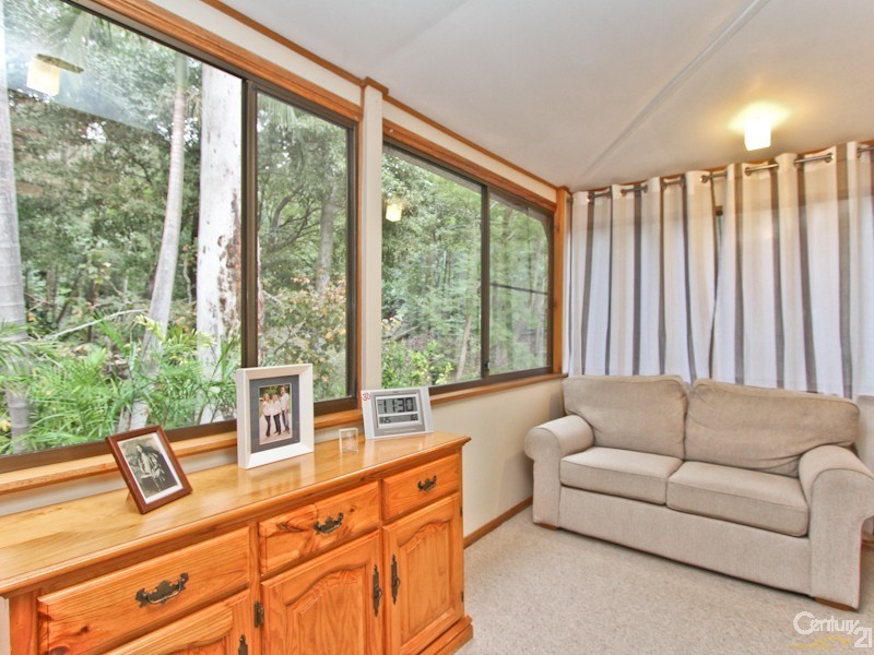 8 Eaton Close, Warners Bay NSW 2282