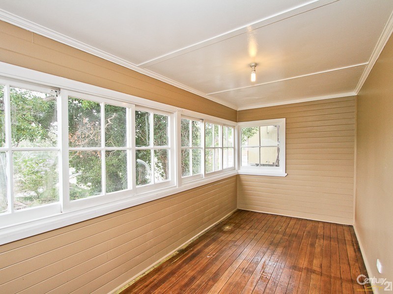 8 George Street, Belmont NSW 2280