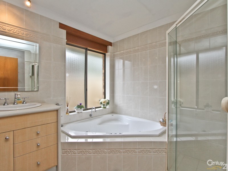 12 Pam Close, Jewells NSW 2280