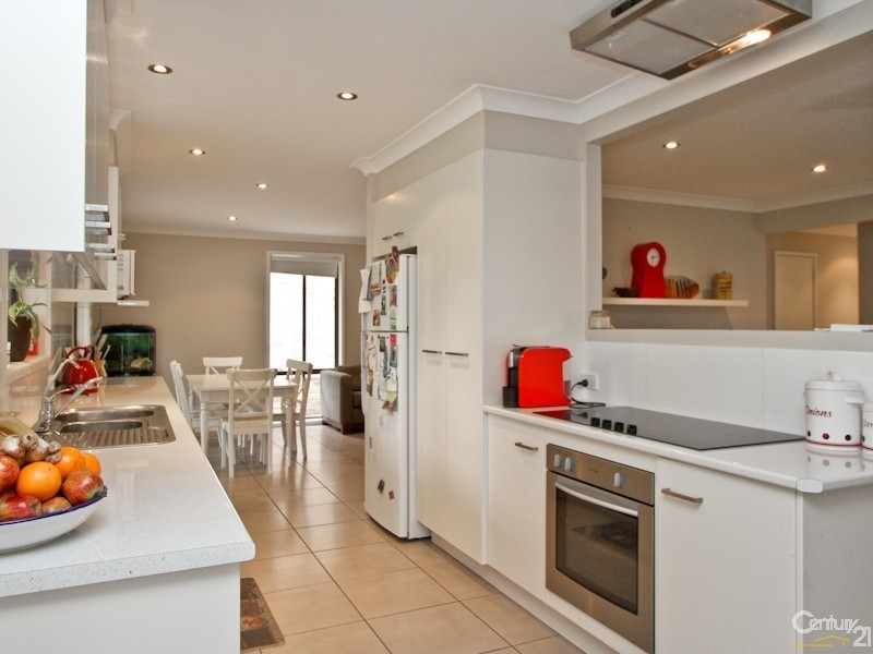 115 Fairfax Road, Warners Bay NSW 2282