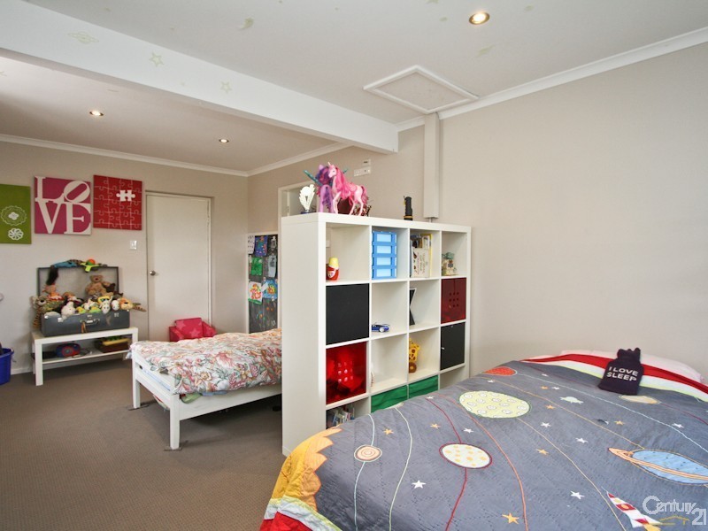 115 Fairfax Road, Warners Bay NSW 2282