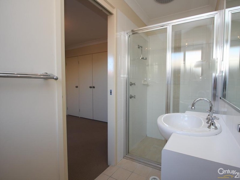 3 Harmony Crescent, Mount Hutton NSW 2290