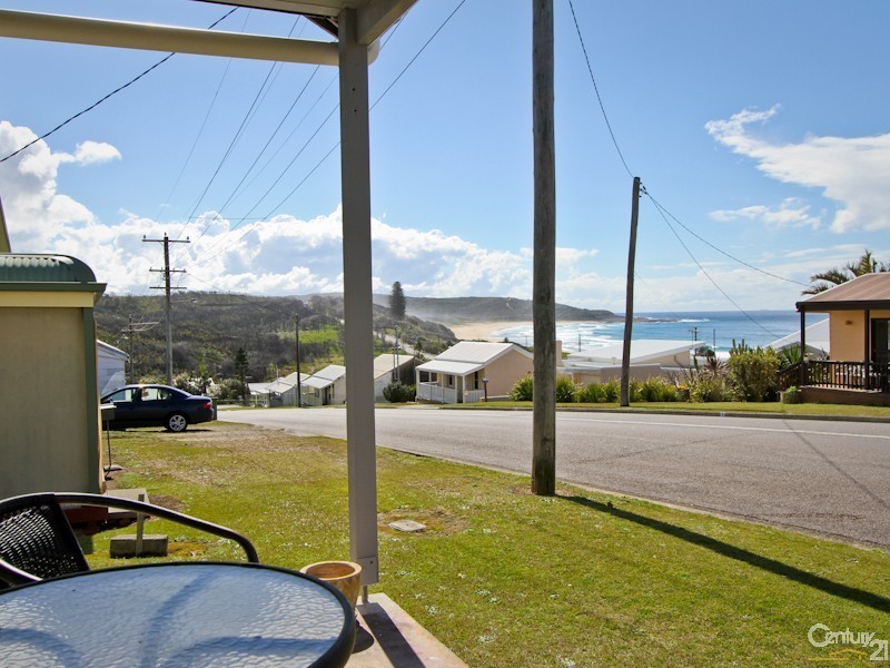 16 Clarke Street, Catherine Hill Bay NSW 2281