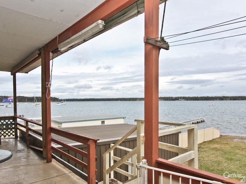 106 Marine Parade, Nords Wharf NSW 2281