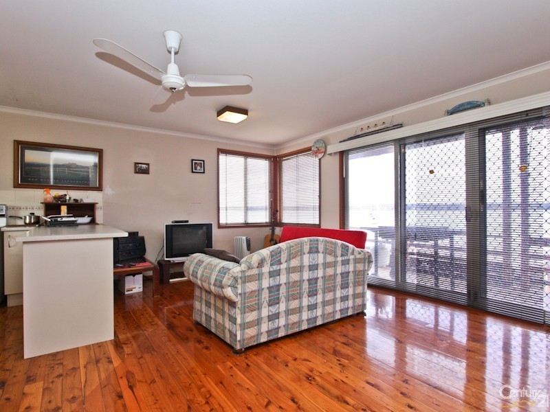 106 Marine Parade, Nords Wharf NSW 2281