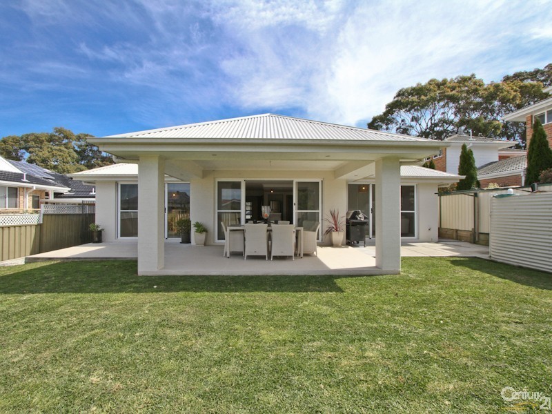 50 Hill Street, Belmont NSW 2280