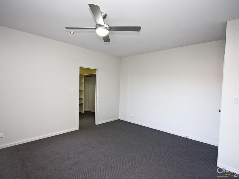 51A John Darling Drive, Belmont North NSW 2280