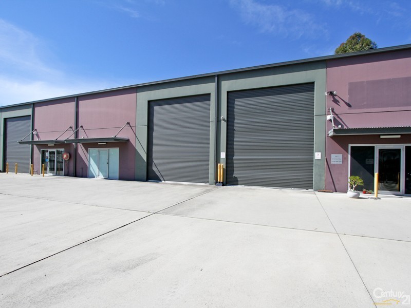 4/5a Aminya Place, Cardiff NSW 2285