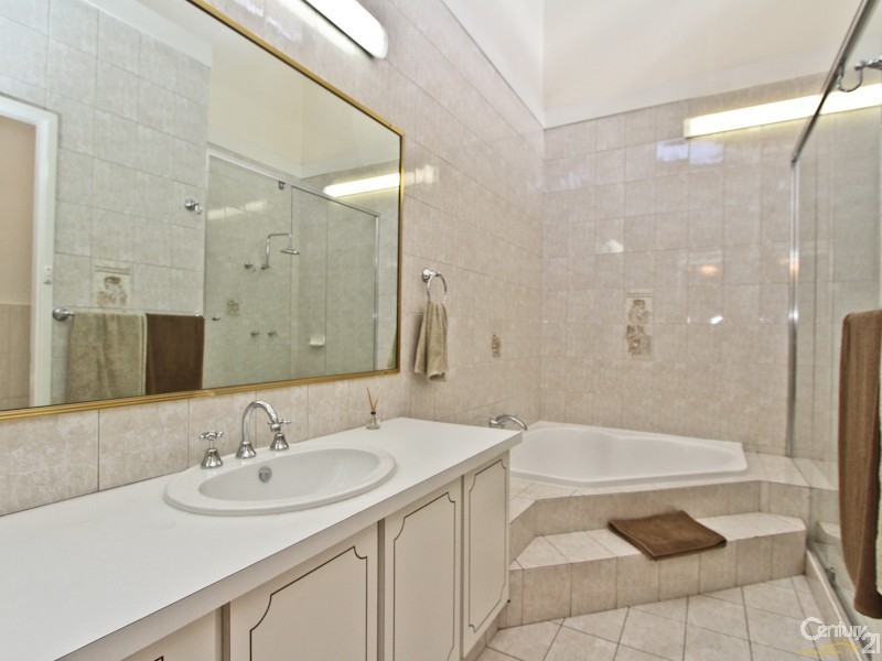 3 Elva Avenue, Speers Point NSW 2284