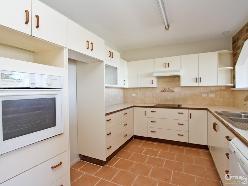 49 Croft Road, Eleebana NSW 2282