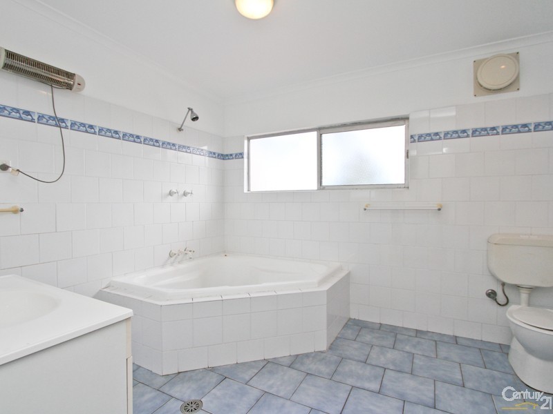 49 Croft Road, Eleebana NSW 2282