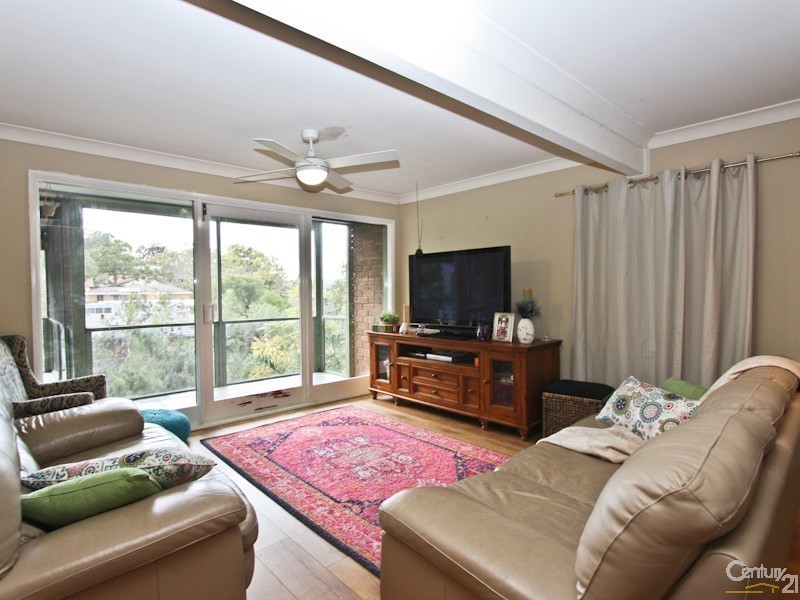 4 Pannamena Crescent, Eleebana NSW 2282