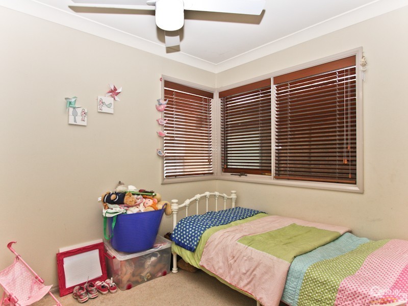 4 Pannamena Crescent, Eleebana NSW 2282