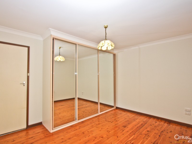 4 Lindsay Avenue, Valentine NSW 2280