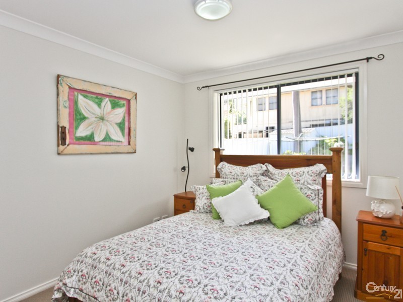 48 Park Royal Drive, Floraville NSW 2280