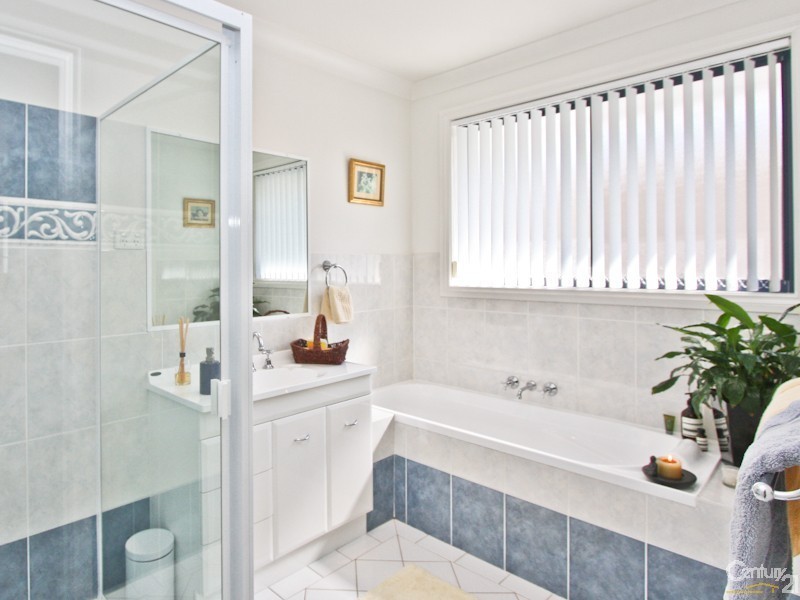 48 Park Royal Drive, Floraville NSW 2280