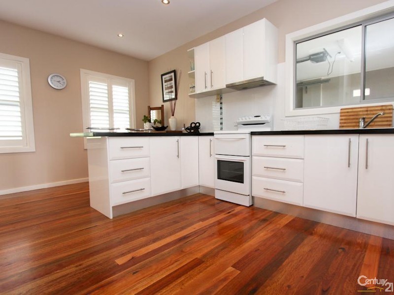 21 Macquarie Drive, Belmont North NSW 2280