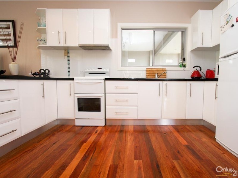 21 Macquarie Drive, Belmont North NSW 2280