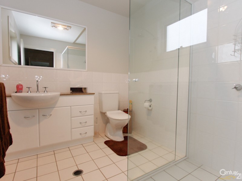 3/40 Allambee Place, Valentine NSW 2280