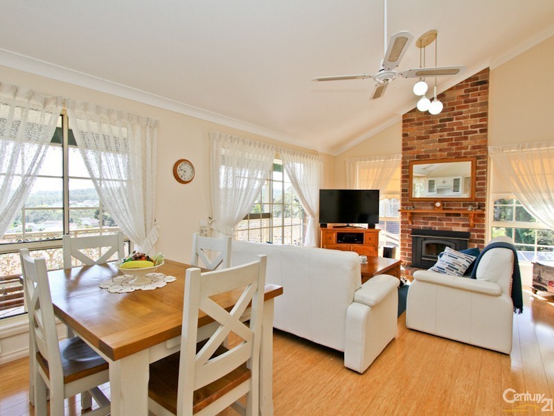 8 Grosvenor Place, Valentine NSW 2280