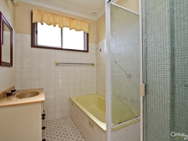 14 Valiant Avenue, Valentine NSW 2280
