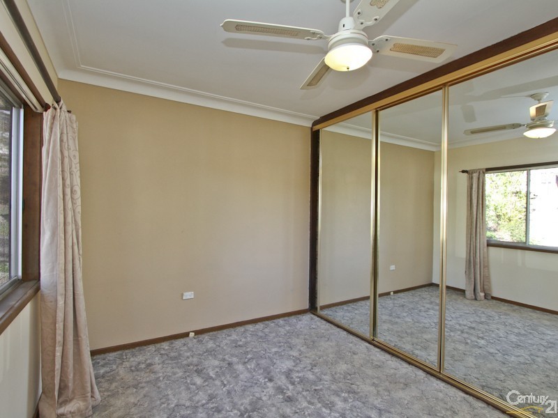 14 Valiant Avenue, Valentine NSW 2280